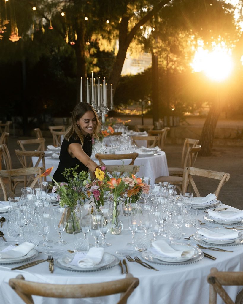 disfruta y trabaja con nosotros